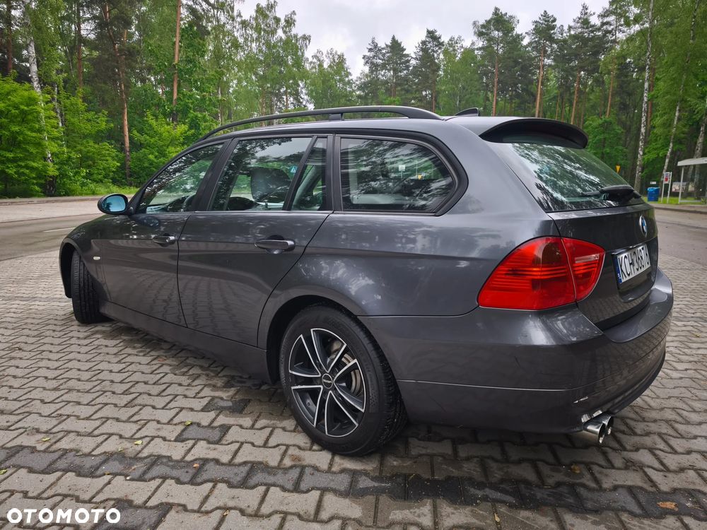 BMW Seria 3 320d - 6
