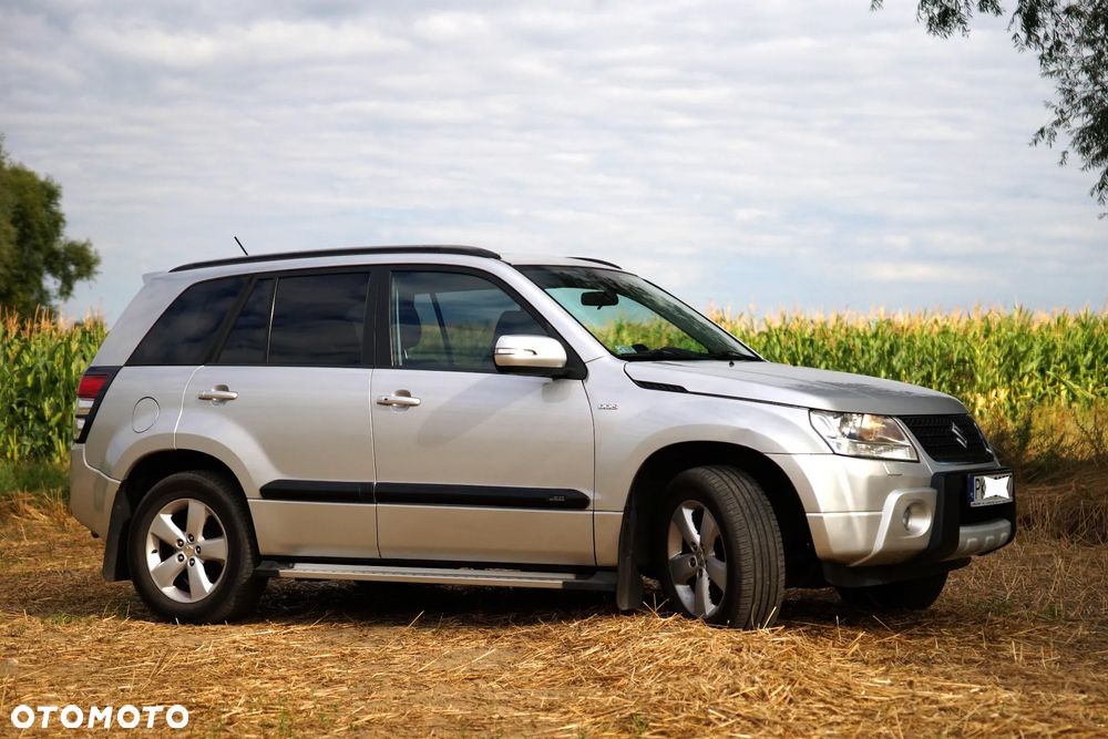 Suzuki Grand Vitara 1.9 DDiS De luxe - 1
