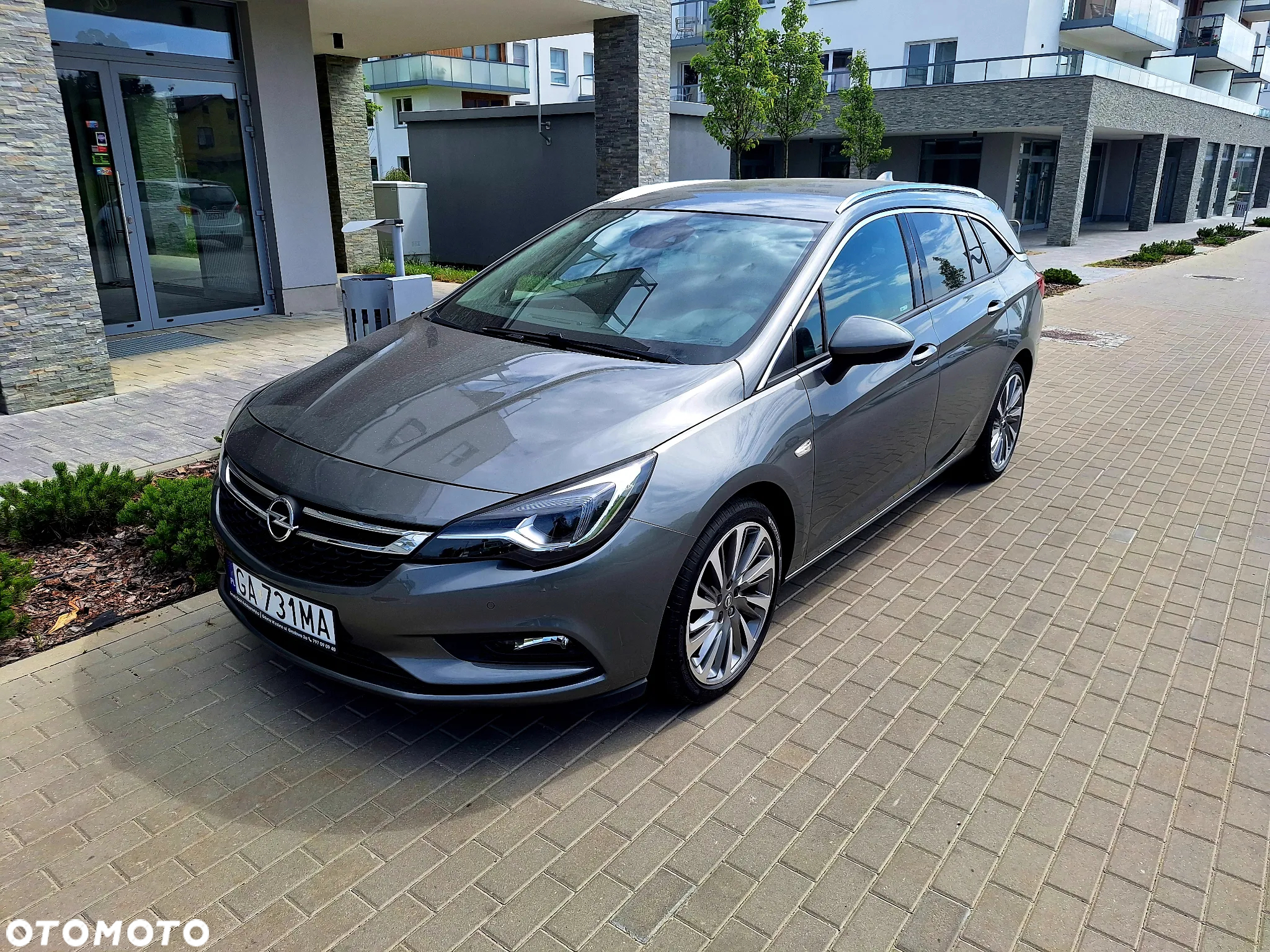 Opel Astra 1.4 Turbo Start/Stop Sports Tourer Dynamic - 2