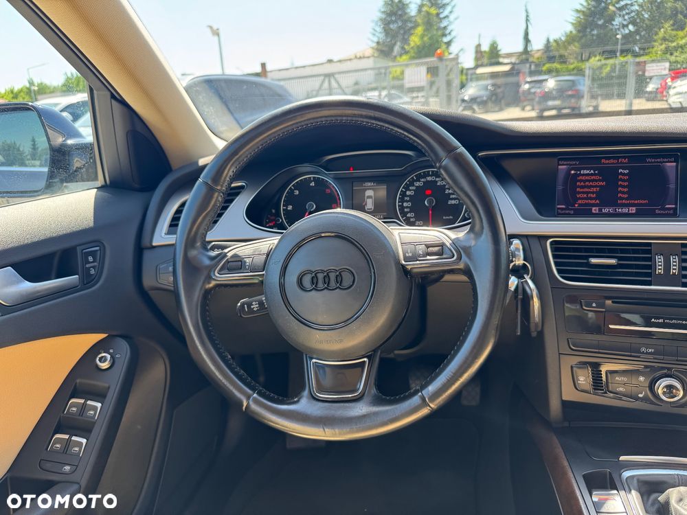 Audi A4 Avant 3.0 TDI DPF quattro S line Sportpaket - 22