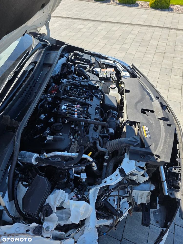 Toyota Corolla 1.8 Hybrid Comfort - 18