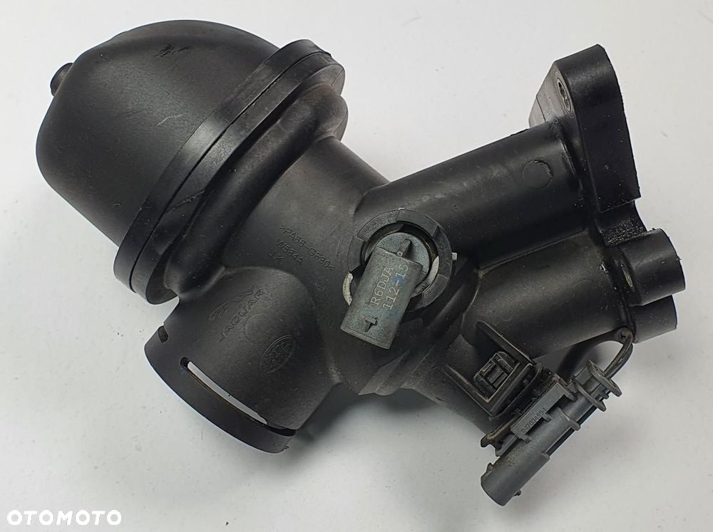 OBUDOWA TERMOSTATU JAGUAR XE X760 2.0D G4D3-8575-AD - 3