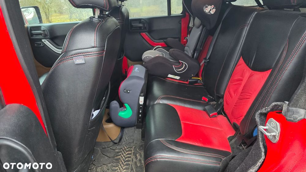 Jeep Wrangler Unlimited 3.6 Automatik Sahara - 4