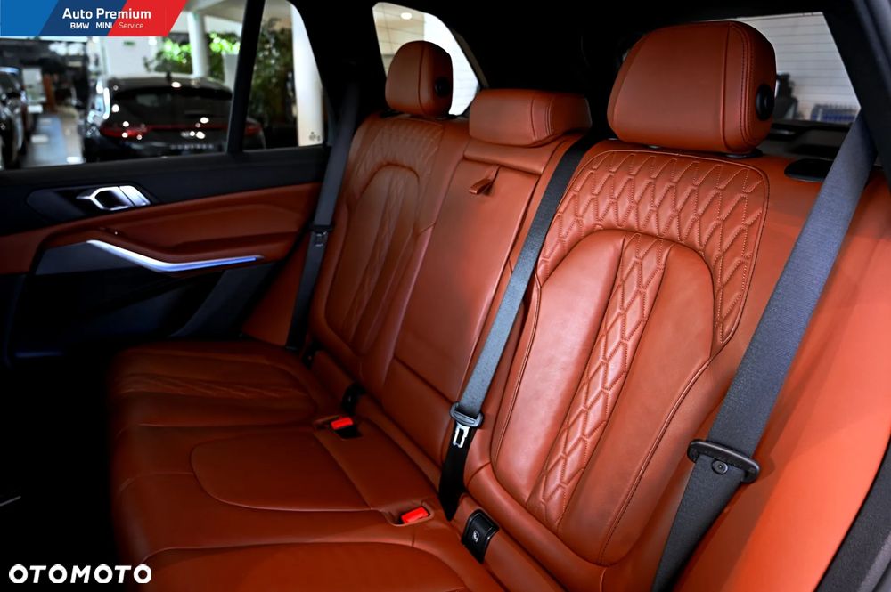 BMW X5 xDrive40i - 18