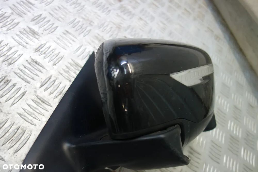 LUSTERKO LEWE NISSAN JUKE LIFT 15 PIN 96302BV91A - 4