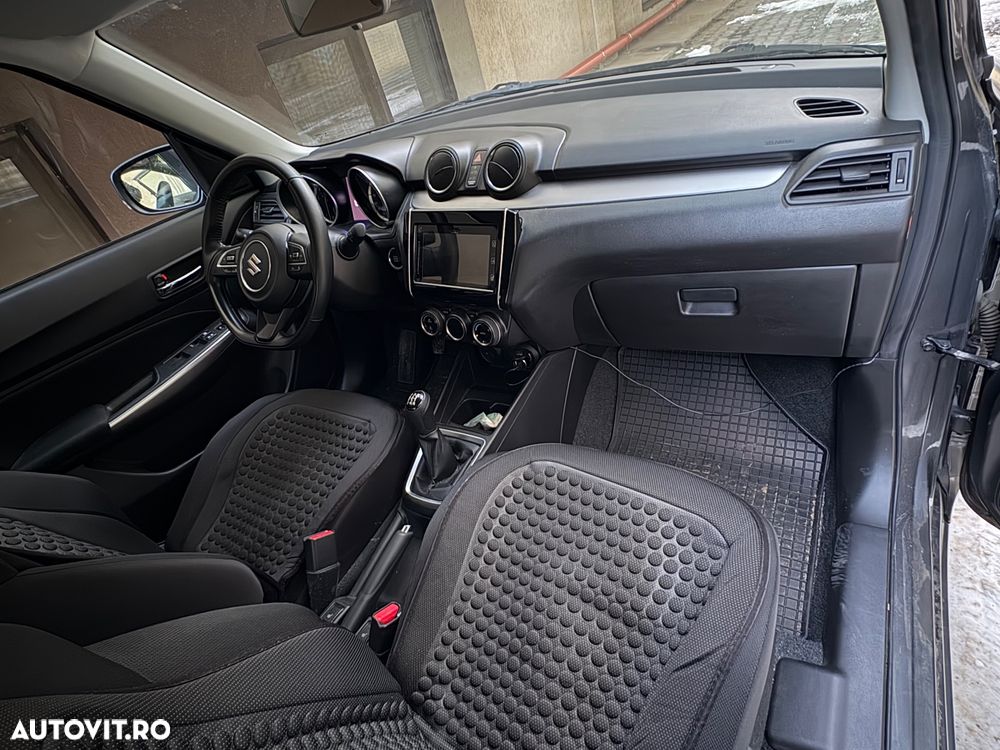 Suzuki Swift 1.2 Dualjet 12V MHEV Spirit - 10
