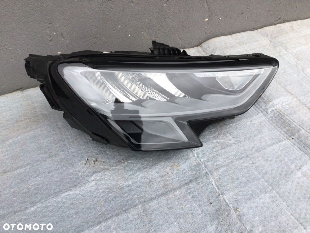 Lampa przednia prawa Audi A3 S3 8Y0 Full Led - 2