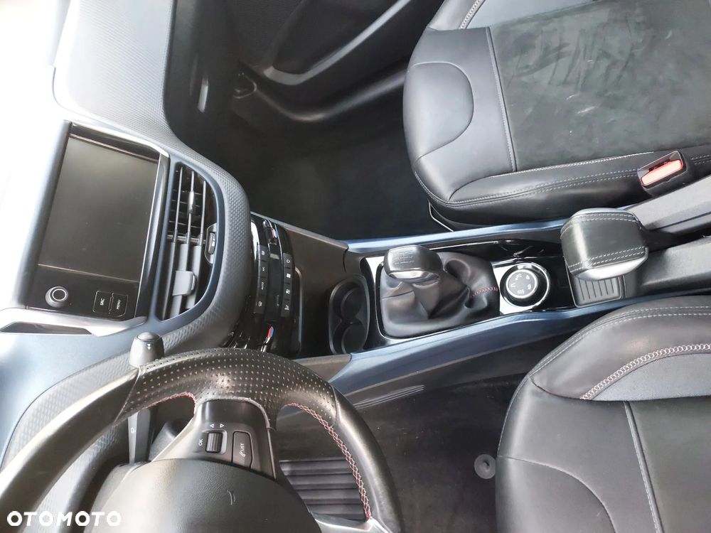 Peugeot 2008 e-HDi FAP 92 STOP & START Business-Line - 8