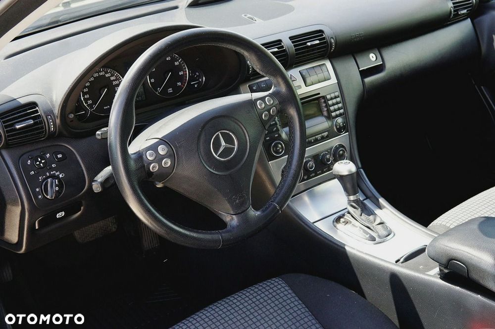 Mercedes-Benz Klasa C 200 Kompressor Automatik - 9