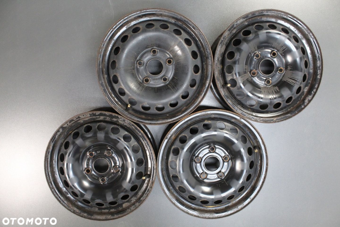 Felgi 15 5x112 VW Golf V Skoda Octavia F4986-30 - 1