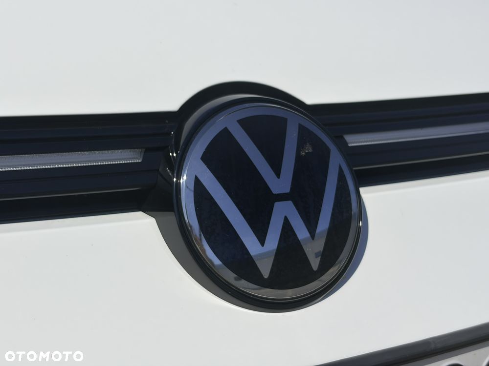 Volkswagen Golf 1.5 eTSI mHEV R-Line DSG - 10