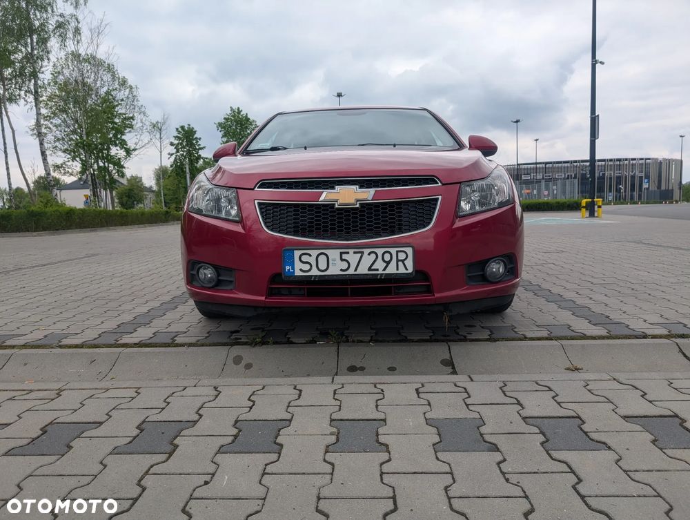 Chevrolet Cruze 1.8 LTZ - 11