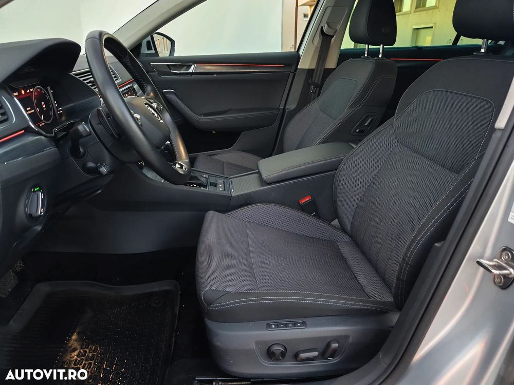 Skoda Superb Combi 2.0 TDI DSG Style - 10