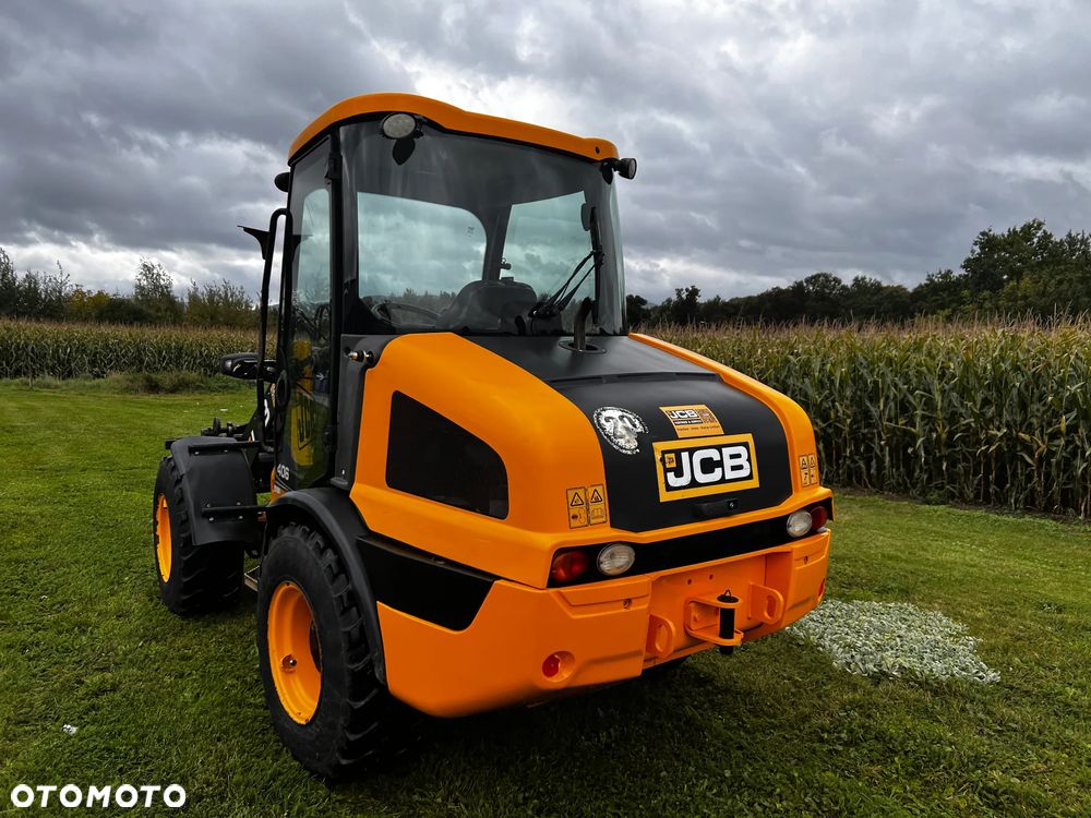 JCB 406 T4 - 11