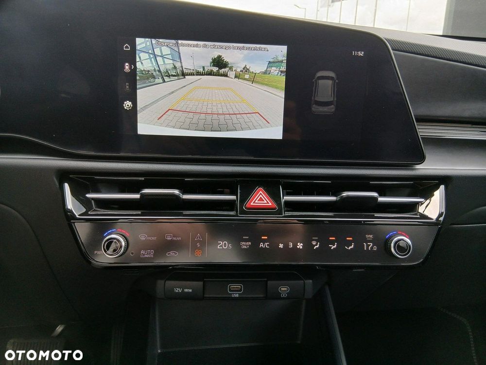 Kia Niro - 33