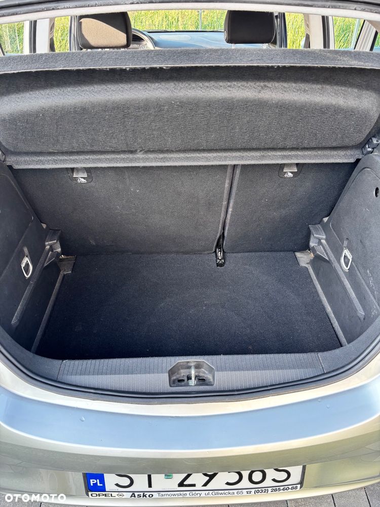 Opel Corsa 1.4 Color Edition - 10
