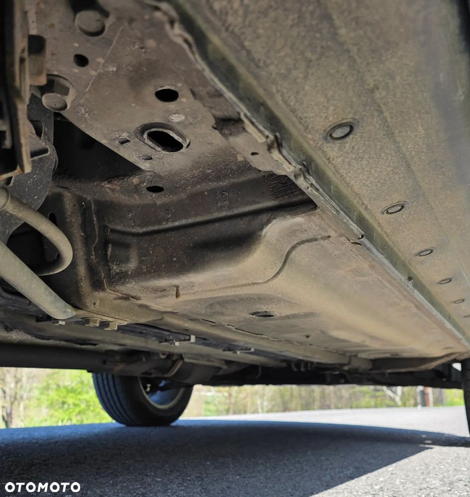 Nissan Qashqai 2.0 4 x 4 visia - 12