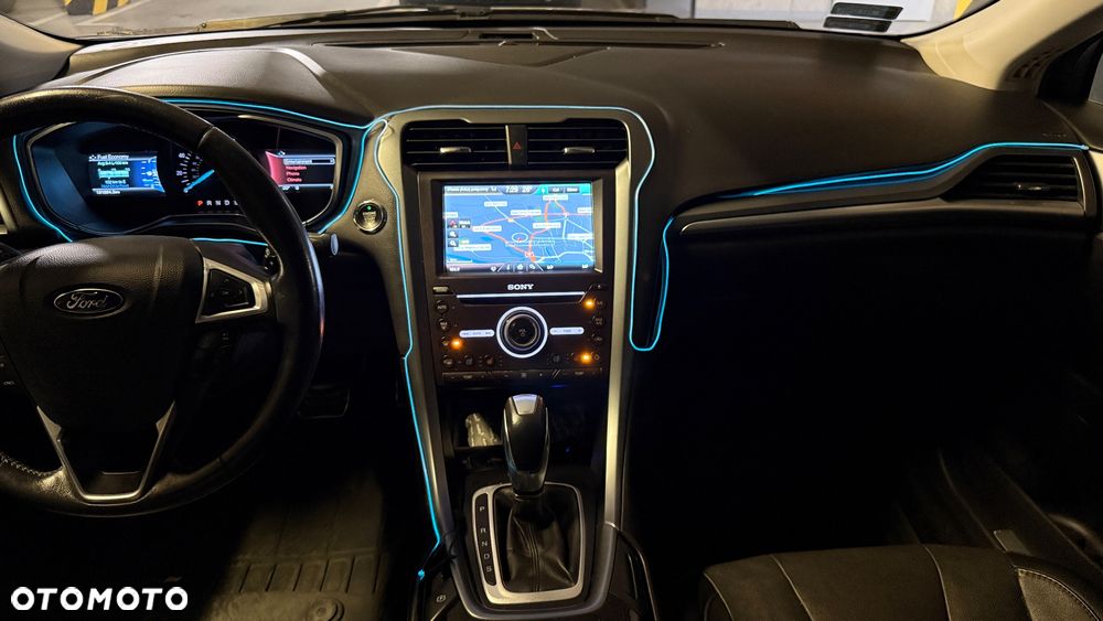 Ford Fusion - 13