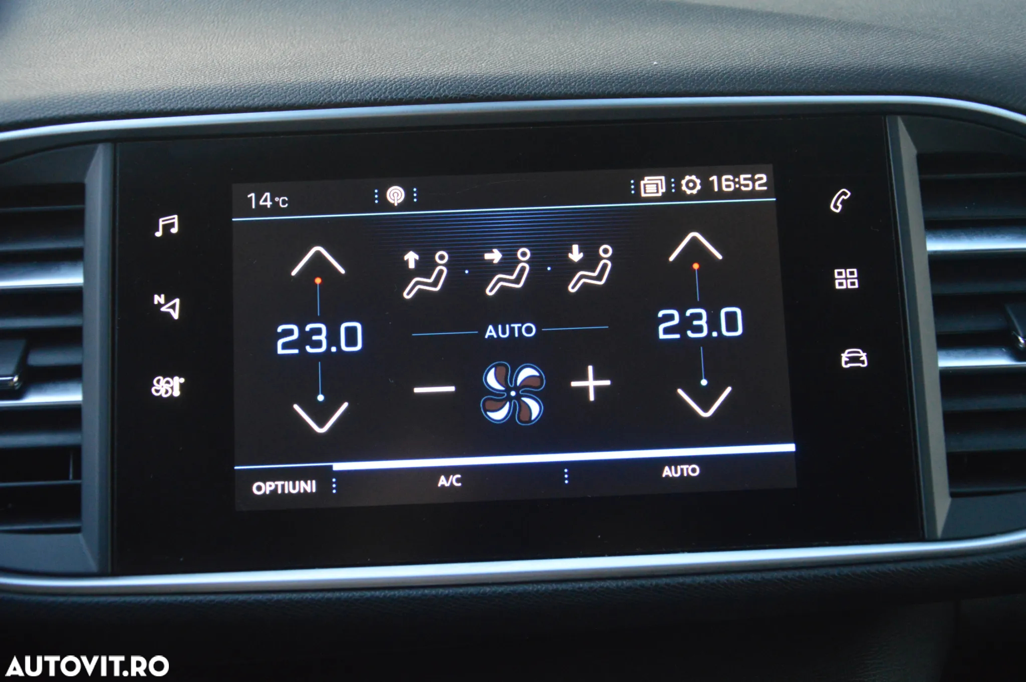 Peugeot 308 - 40