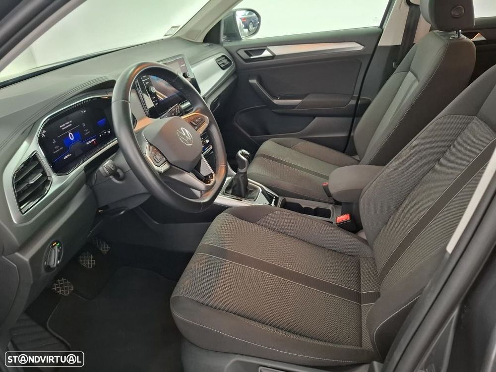 VW T-Roc 1.0 TSI Urban - 11