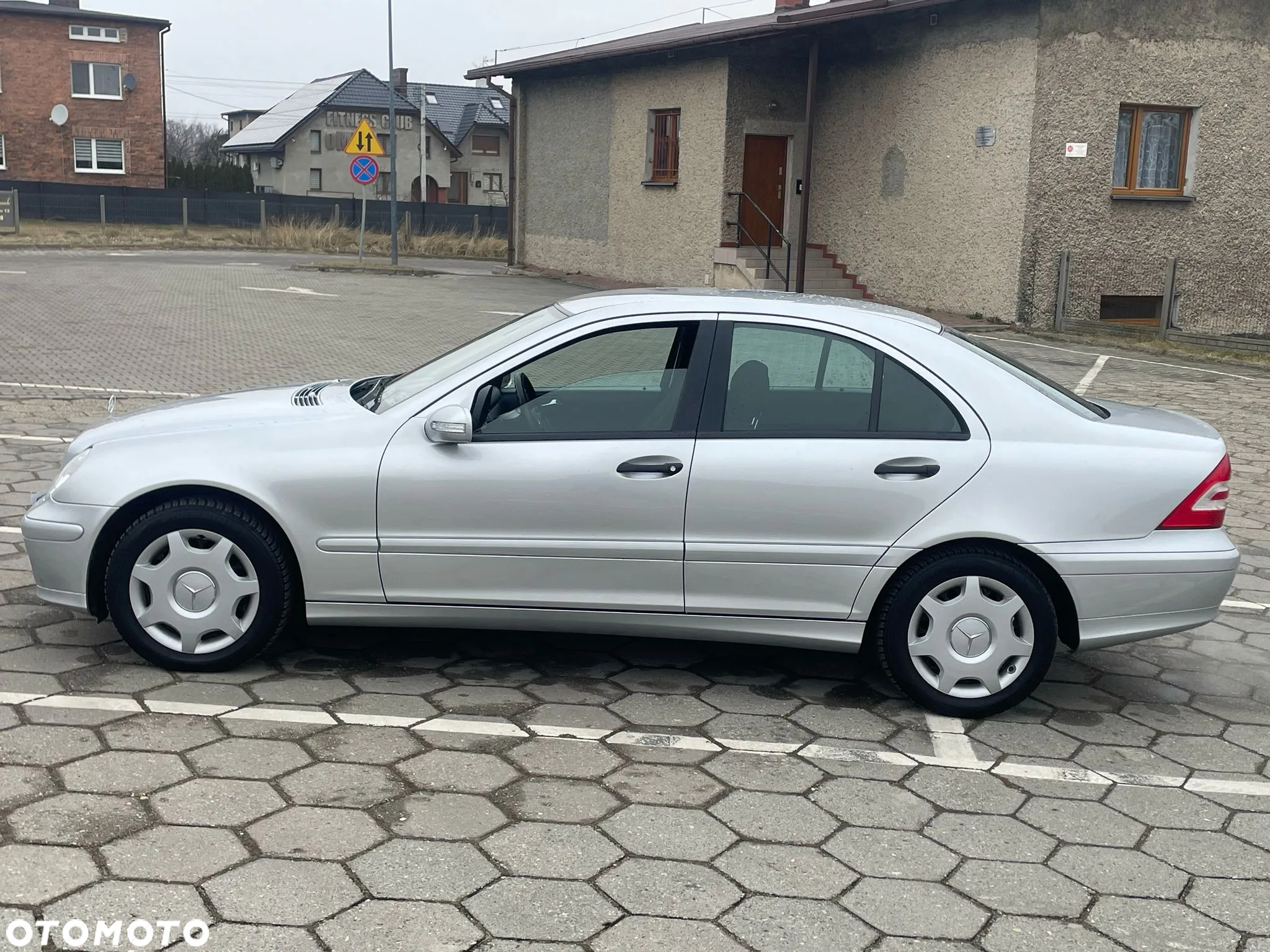 Mercedes-Benz Klasa C 180 Kompressor Elegance - 3