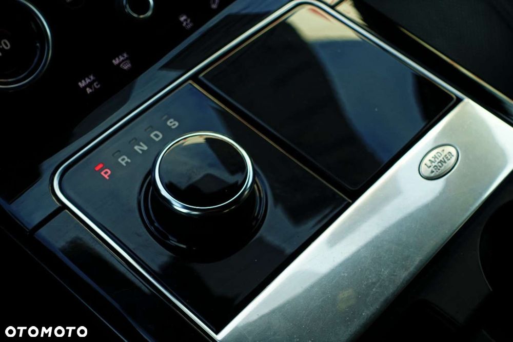 Land Rover Range Rover Velar 2.0 Si4 GPF R-Dynamic S - 26