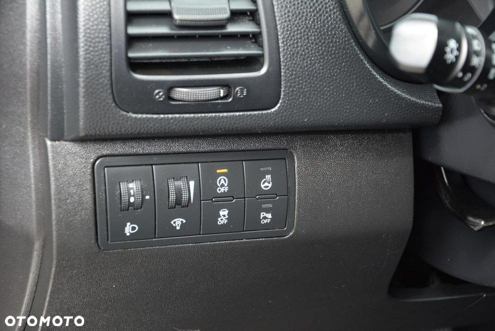 Hyundai ix20 1.6 CRDi blue Comfort - 29