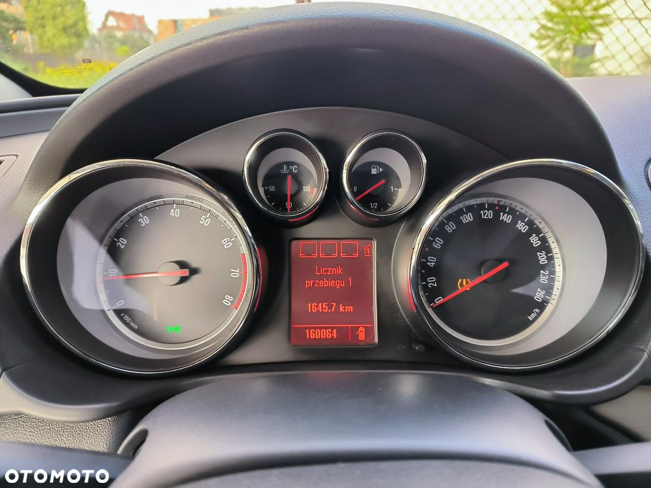 Opel Insignia - 22