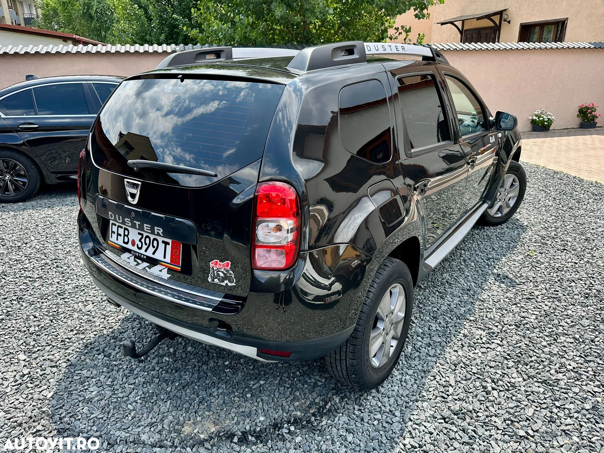Dacia Duster 1.6 SCe 4WD Prestige jante 16" - 2