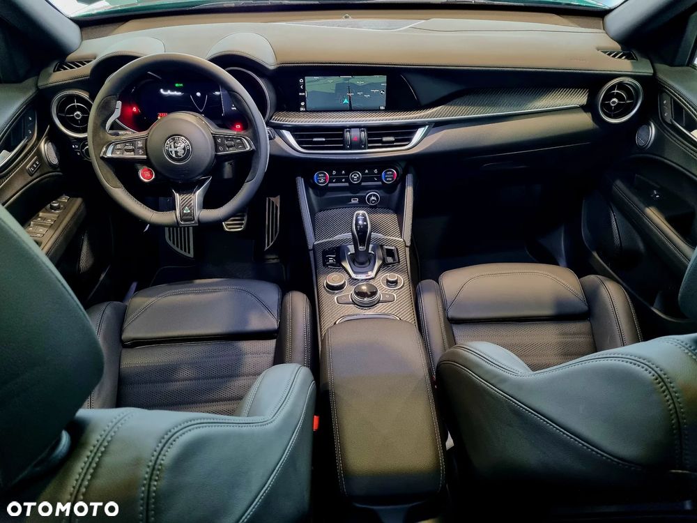 Alfa Romeo Stelvio 2.9 Bi Turbo V6 Quadrifoglio Q4 - 8