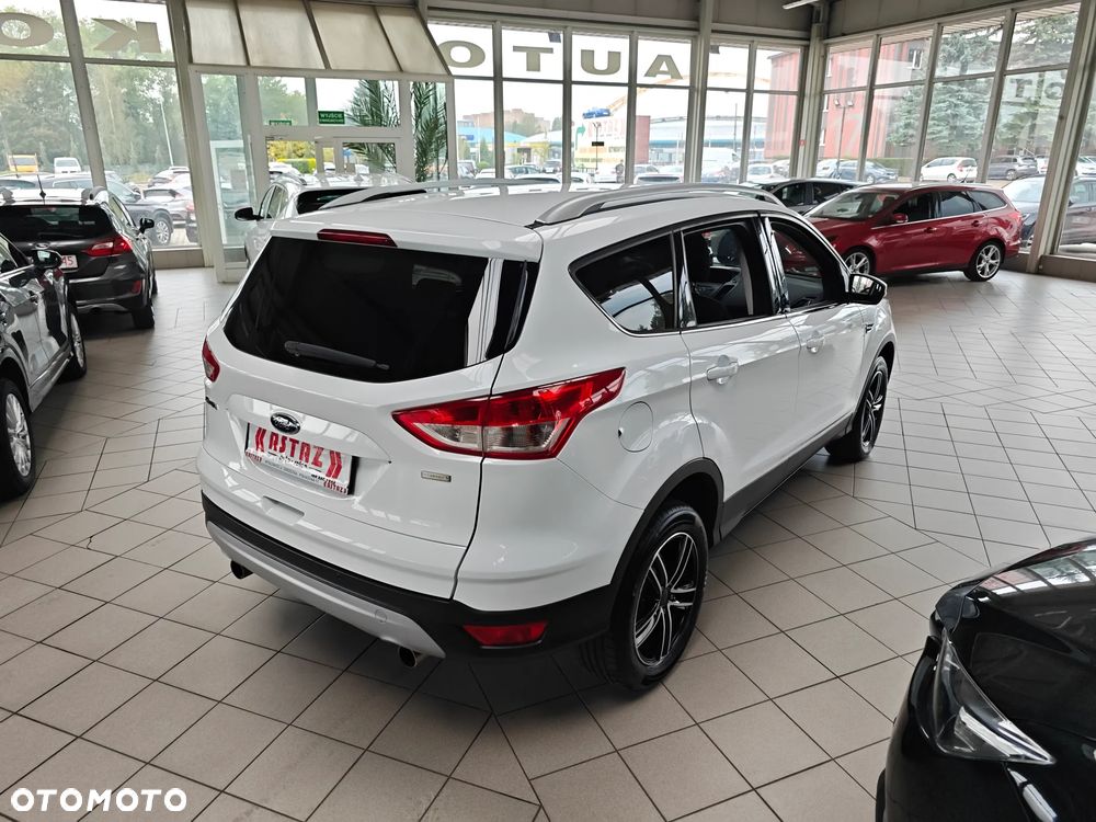 Ford Kuga 1.5 EcoBoost 2x4 Cool & Connect - 4