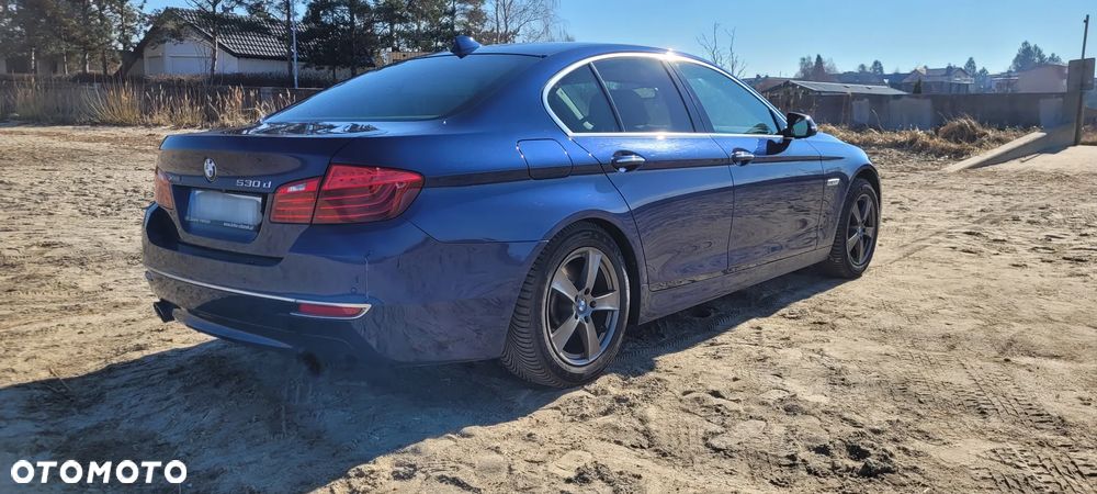 BMW Seria 5 530d xDrive Luxury Line - 10