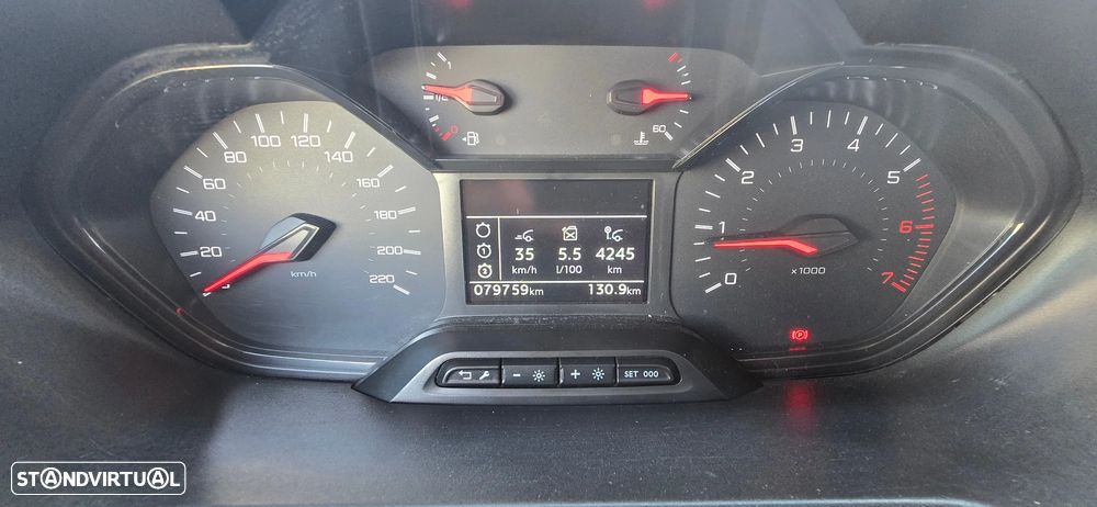 Peugeot Partner - 13