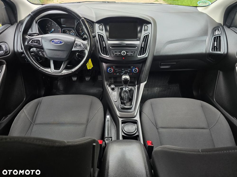 Ford Focus 1.5 TDCi DPF Start-Stopp-System Titanium - 33