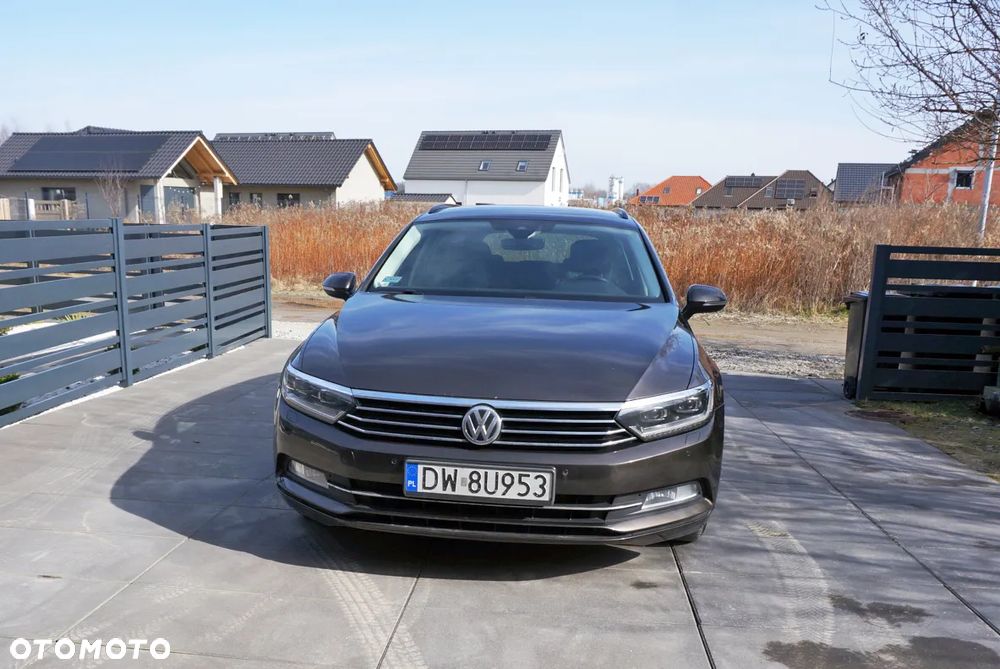 Volkswagen Passat 2.0 TDI (BlueMotion Technology) DSG Comfortline - 2