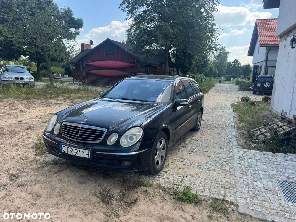 Mercedes-Benz Klasa E 320 CDI T Avantgarde - 1