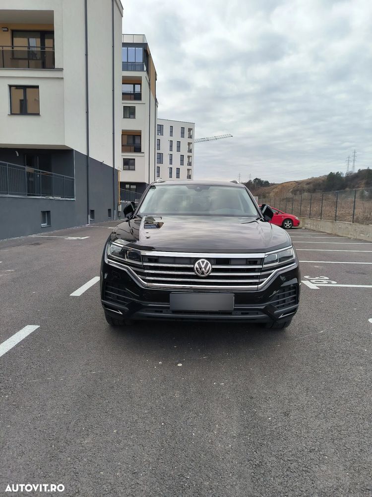 Volkswagen Touareg - 13