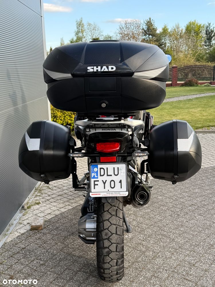 Honda VFR - 19