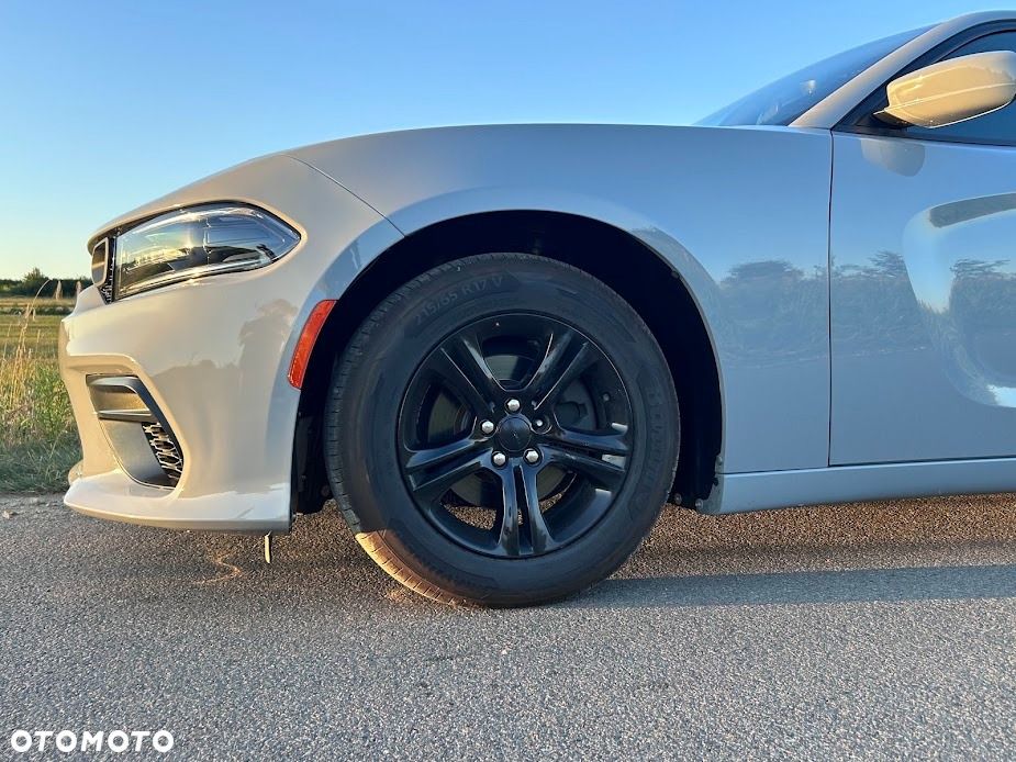 Dodge Charger 3.6 GT - 6
