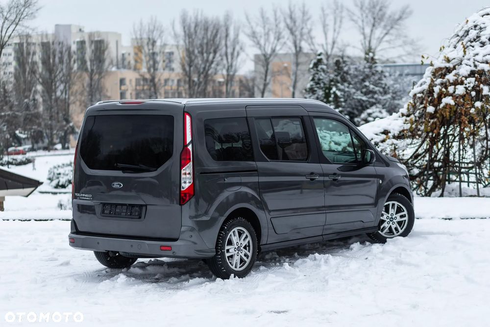 Ford Tourneo Connect - 20