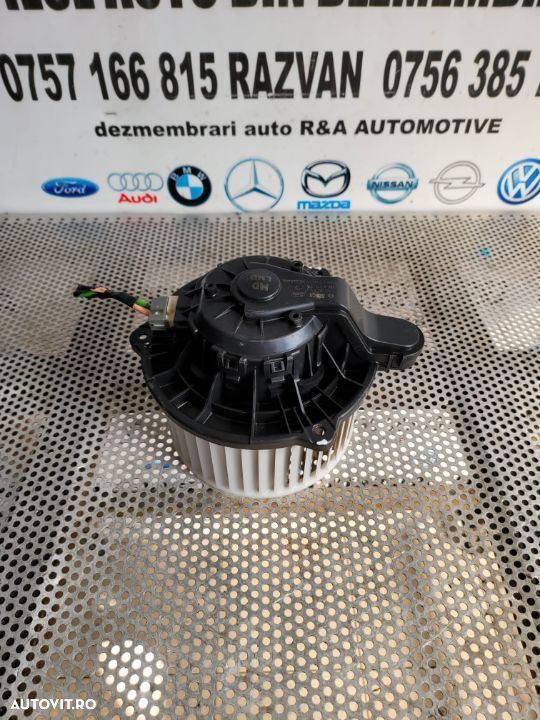 Aeroterma Bord Ventilator Habitaclu Kia Ceed An 2012-2016 Volan Stanga Dezmembrez Kia Ceed - 1