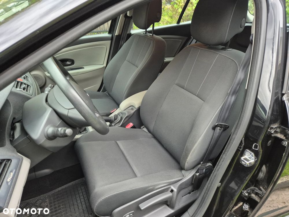 Renault Megane 1.6 16V 100 J'taime - 12