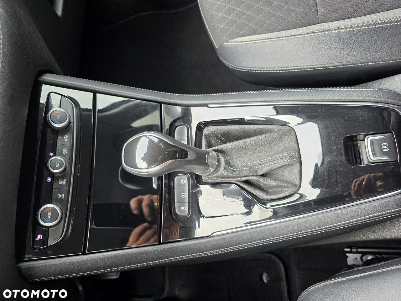 Opel Grandland X - 32