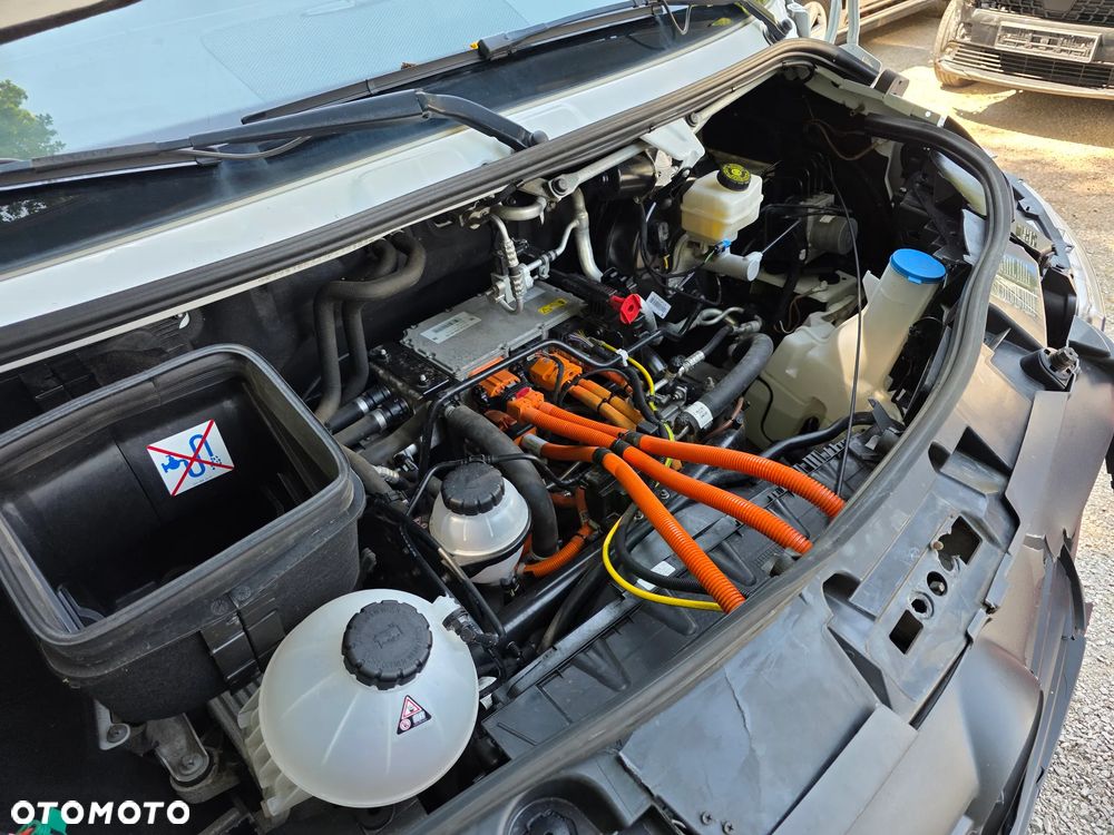 Mercedes-Benz SPRINTER - 17