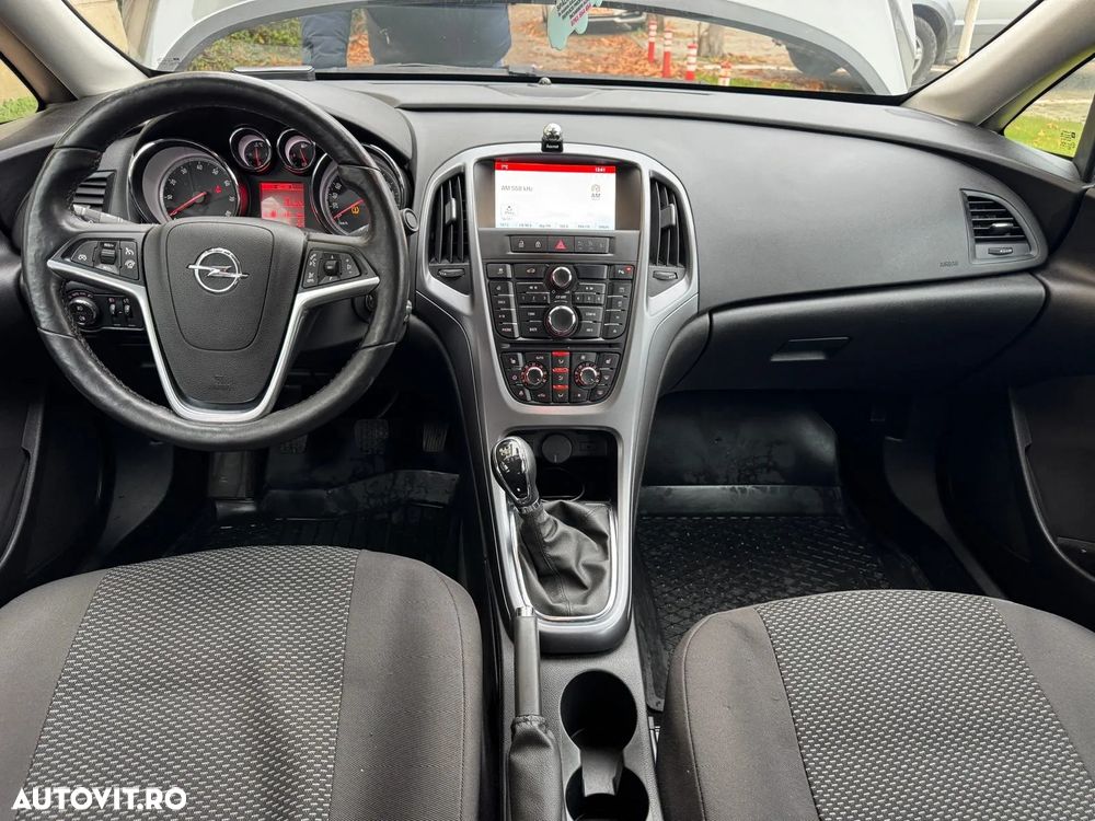 Opel Astra 1.4 Turbo ECOTEC Cosmo - 6