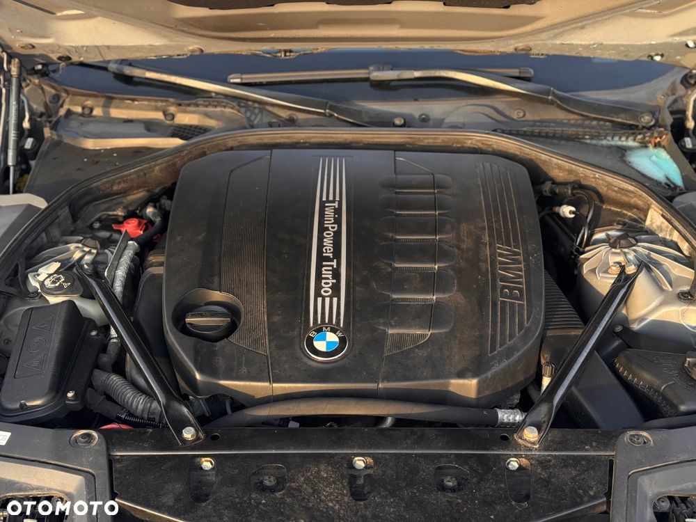 BMW Seria 5 535d Sport-Aut - 13