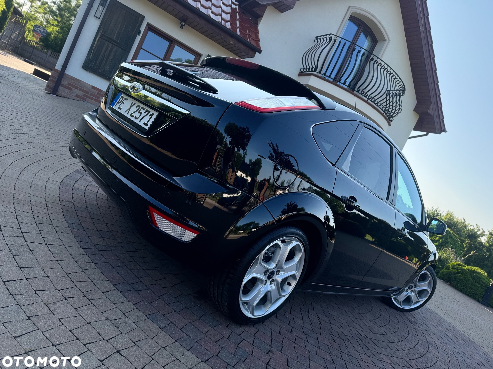 Ford Focus 2.0 ZX5 SE - 2