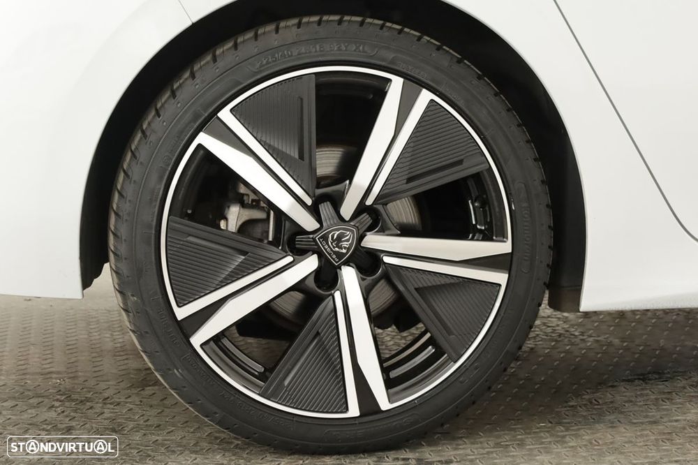 Peugeot 308 1.2 PureTech GT EAT8 - 5