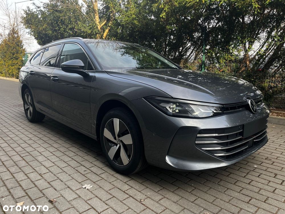 Volkswagen Passat Variant - 13