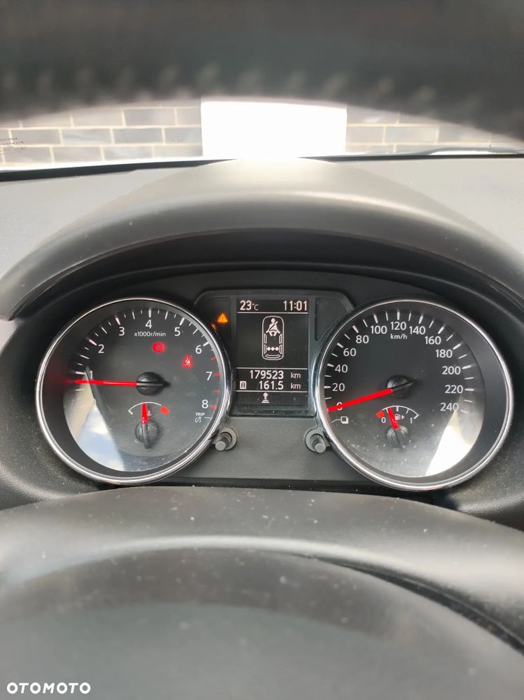 Nissan Qashqai 1.6 Acenta - 13